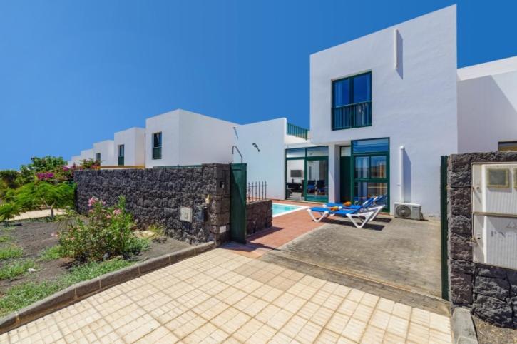 Spacious Private Villa & Private Heated Pool - Villa Sunshine Costa Teguise Exterior foto