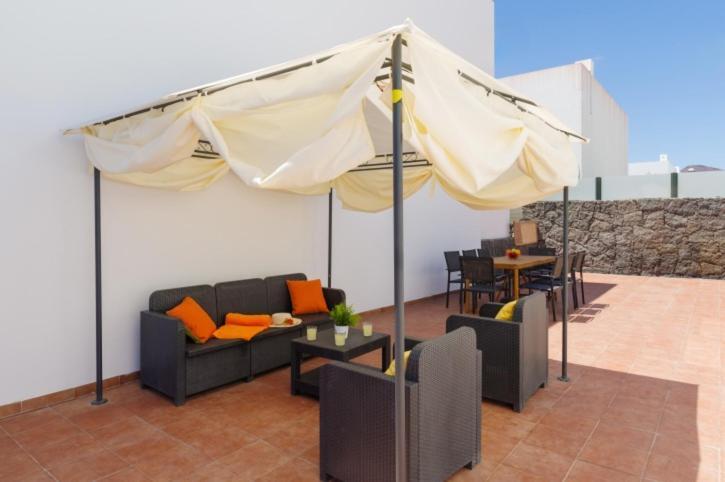 Spacious Private Villa & Private Heated Pool - Villa Sunshine Costa Teguise Exterior foto
