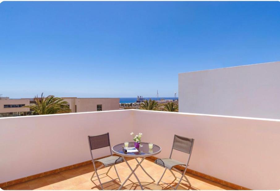 Spacious Private Villa & Private Heated Pool - Villa Sunshine Costa Teguise Exterior foto
